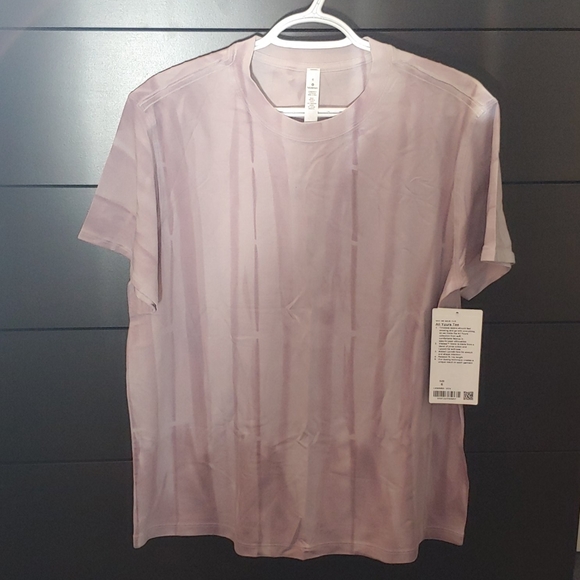 NWT Lululemon All Yours Tee *Spray - Picture 4 of 8